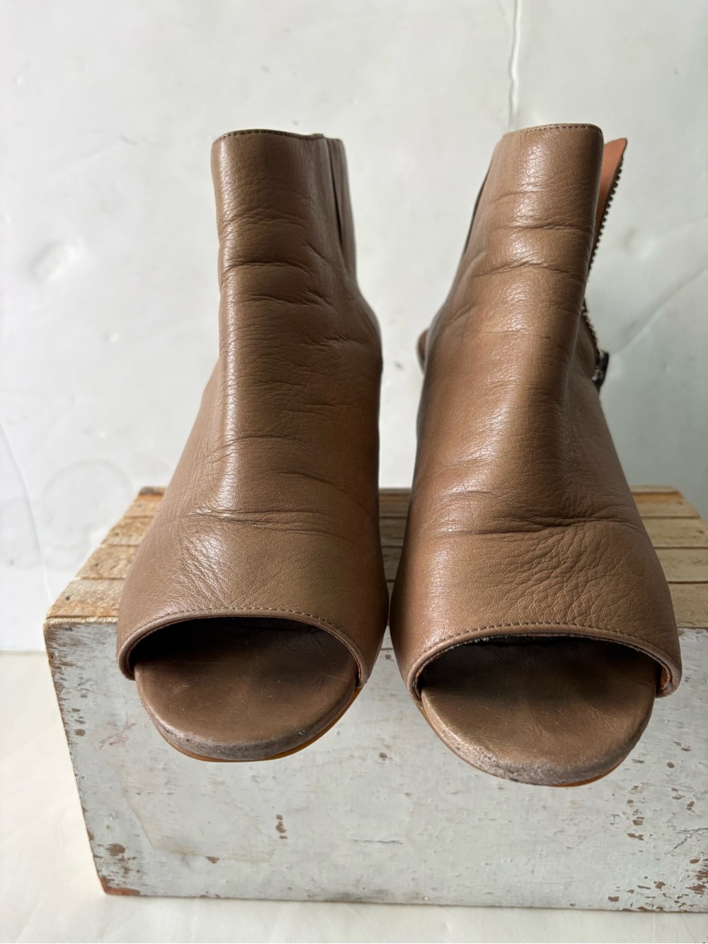 Kenneth Cole Brown Leather Peep-Toe Ankle Boots - Picture 2 of 12